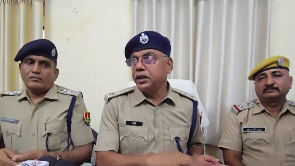 fear for reputation paid 2 crore story of 65 year old doctor nurse trap fear for reputation paid 2 crore story of 65 year old doctor nurse trap