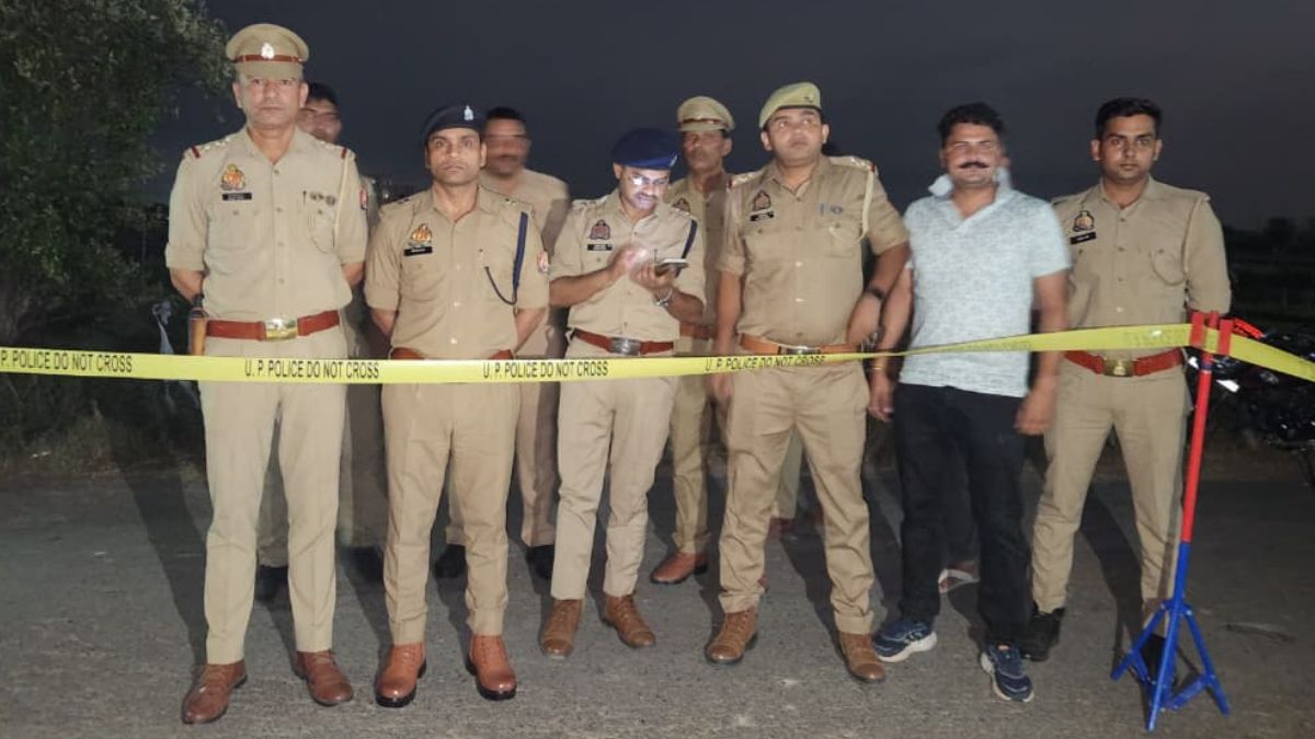 Firozabad encounter 18 month old child murder accused arrested shot in legs Firozabad encounter 18 month old child murder accused arrested shot in legs