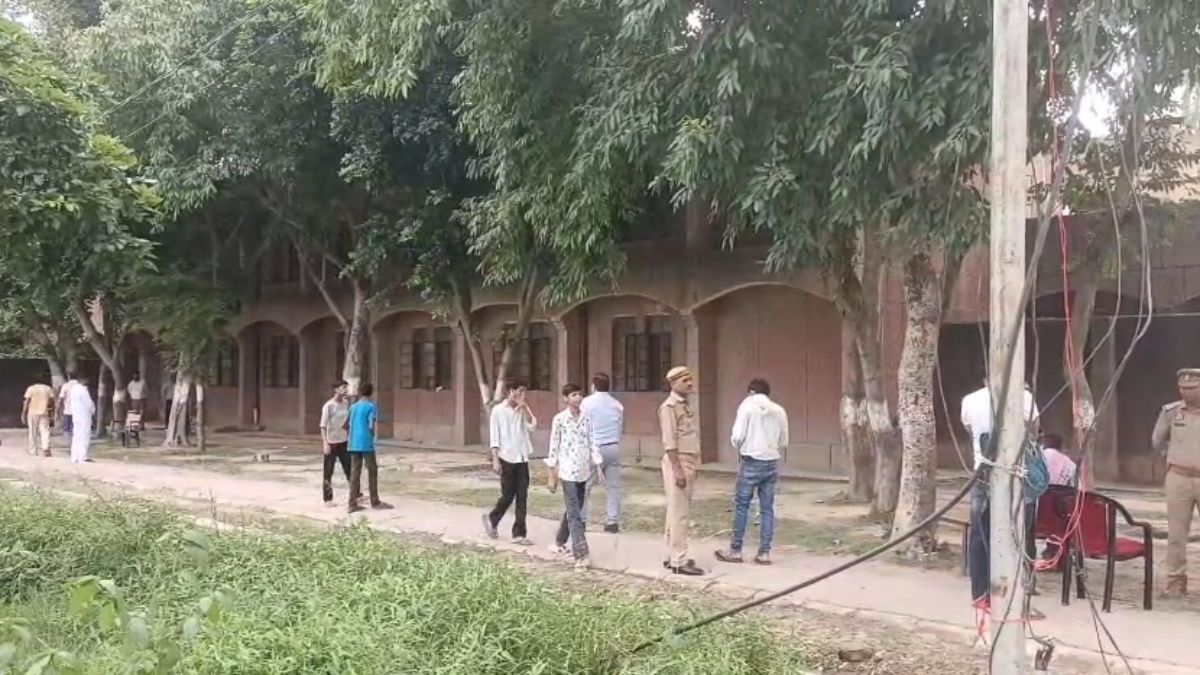 gen alpha students protest kannauj school classroom locked dm video viral gen alpha students protest kannauj school classroom locked dm video viral