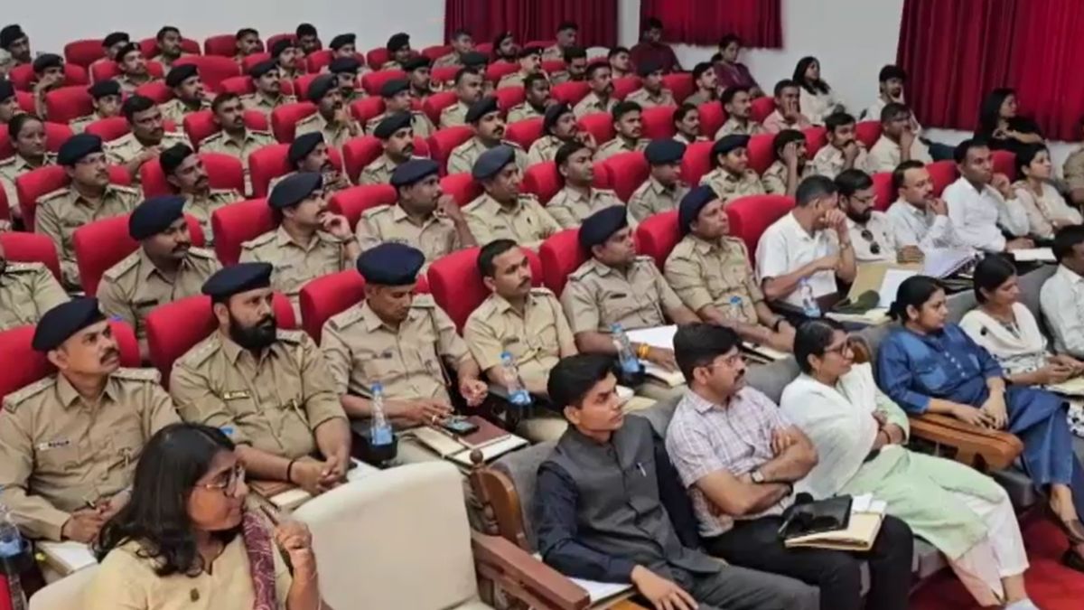 gujarat tiger return after 33 years panchmahal forest department special training