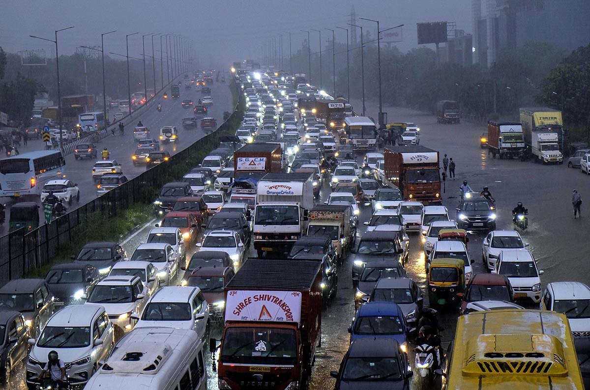 gurugram swimming pool flood