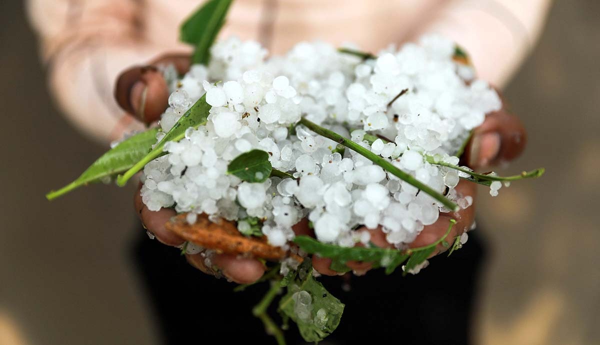 large hailstones large hailstones