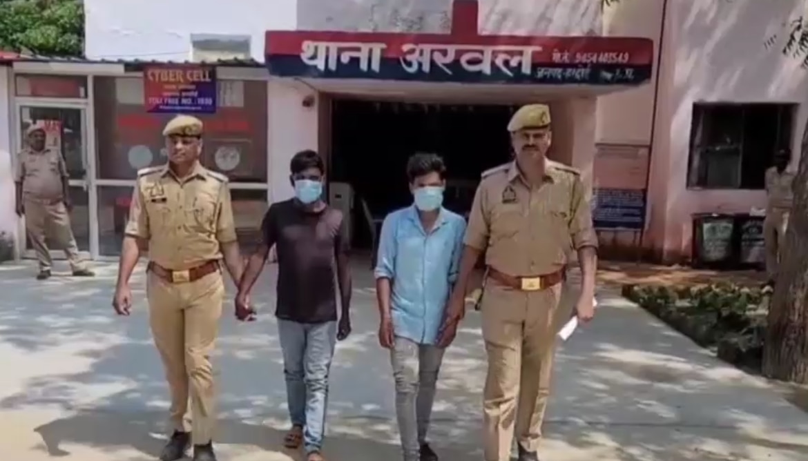 दोनों भाइयों को गिरफ्तार कर लिया गया है.