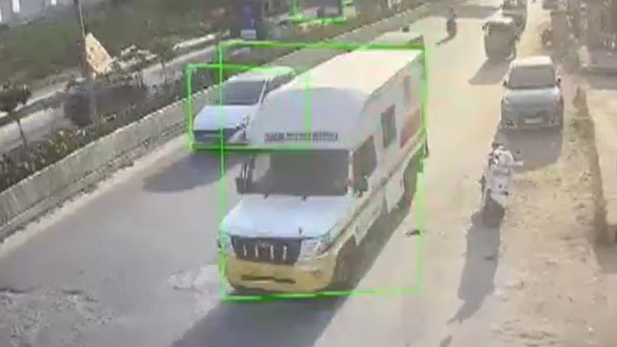 Hyderabad cms van driver flees with rs 60 lakh meant for bank atm