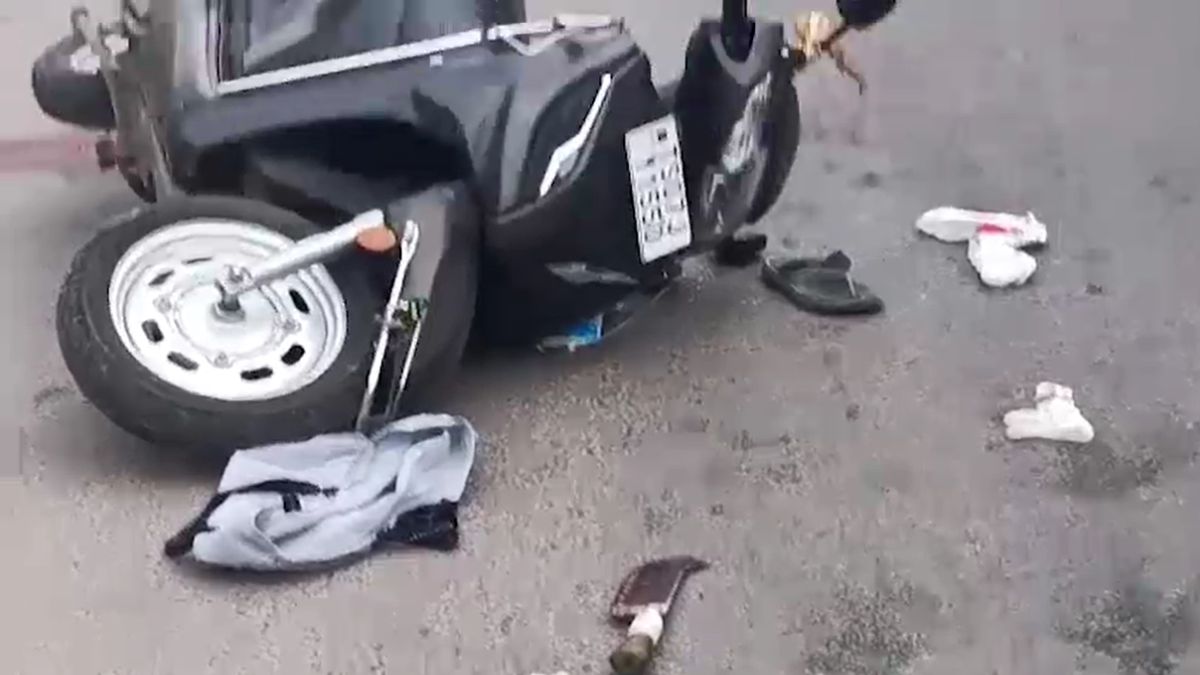 Hyderabad One Sided Love Father Stabbed To Death 16 Year Old Son Injured Hyderabad One Sided Love Father Stabbed To Death 16 Year Old Son Injured