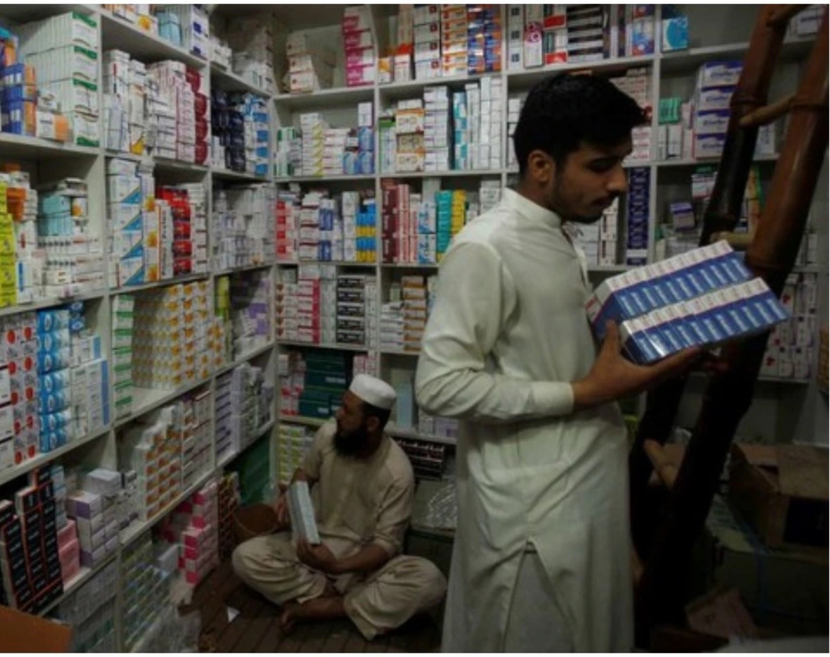 पाकिस्तान में हवाओं की किल्लत