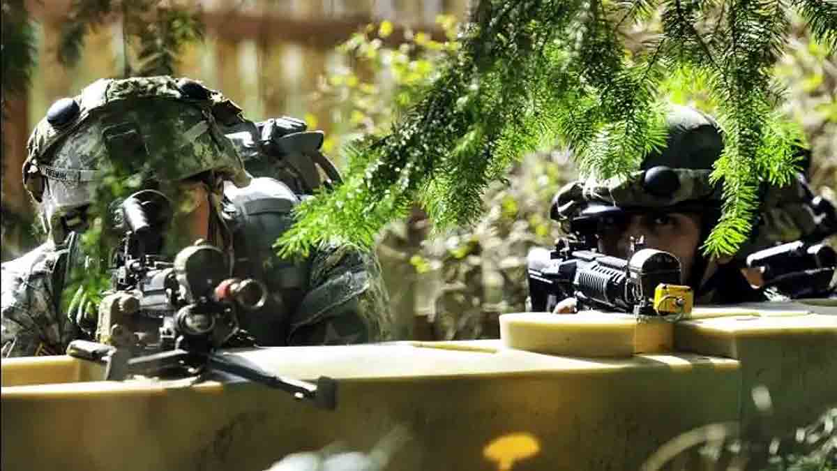 सैन्य अभ्यास लगातार होते रहने से सेना हमेशा युद्ध के लिए तैयार रहती है. (फाइल फोटोः यूएस आर्मी)