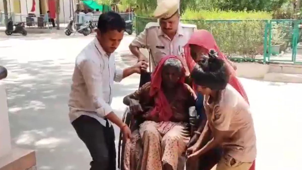 jalore blind 80 year old woman pension restored after reaching collectorate jalore blind 80 year old woman pension restored after reaching collectorate