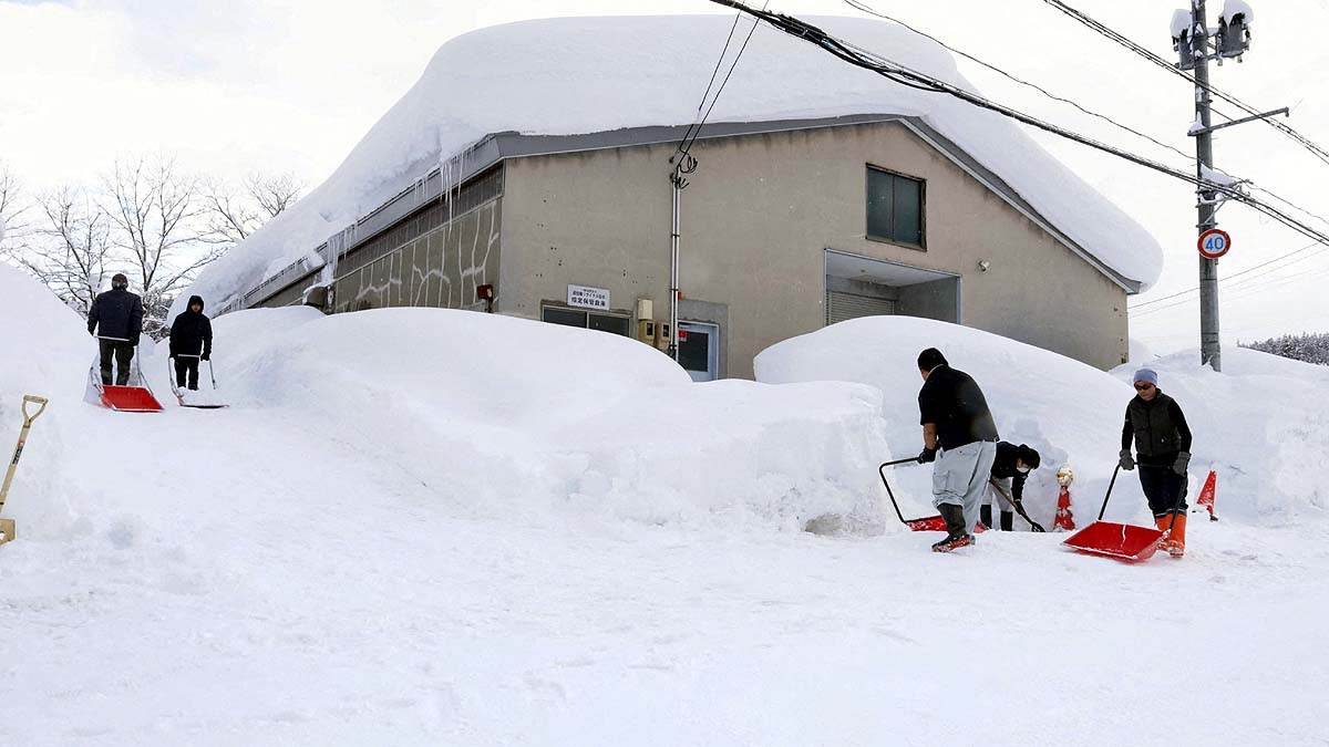 Japan Snowstorm