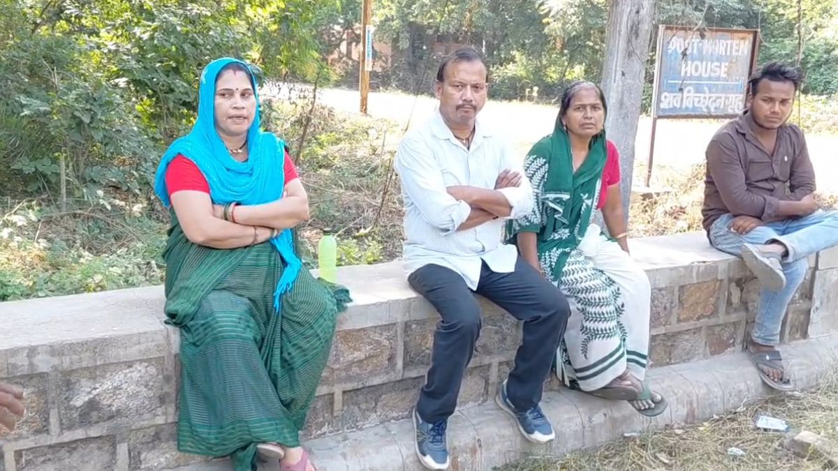 Jhansi Woman Found Hanging After Birthday Brother Suspects Murder