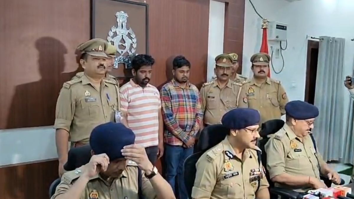 kanpur cyber fraud mochi bank account 80 crore turnover 656 transactions