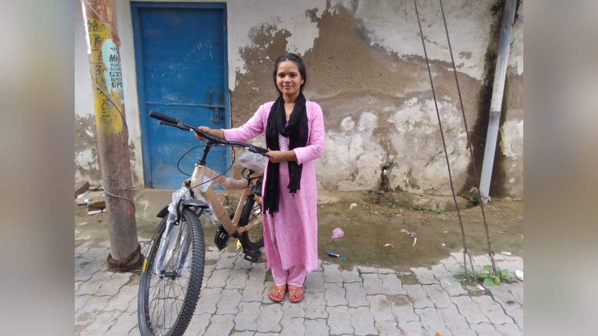 kanpur dm jitendra pratap singh raksha bandhan gifts bicycle to needy student pays fees kanpur dm jitendra pratap singh raksha bandhan gifts bicycle to needy student pays fees