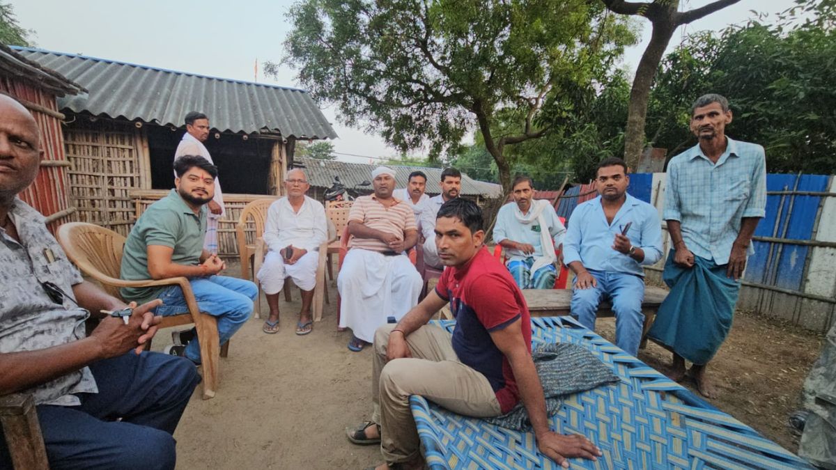 katihar pintu yadav abdul jabbar reunites mother after 31 years katihar pintu yadav abdul jabbar reunites mother after 31 years