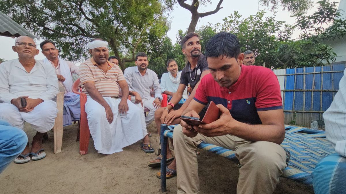 katihar pintu yadav abdul jabbar reunites mother after 31 years katihar pintu yadav abdul jabbar reunites mother after 31 years