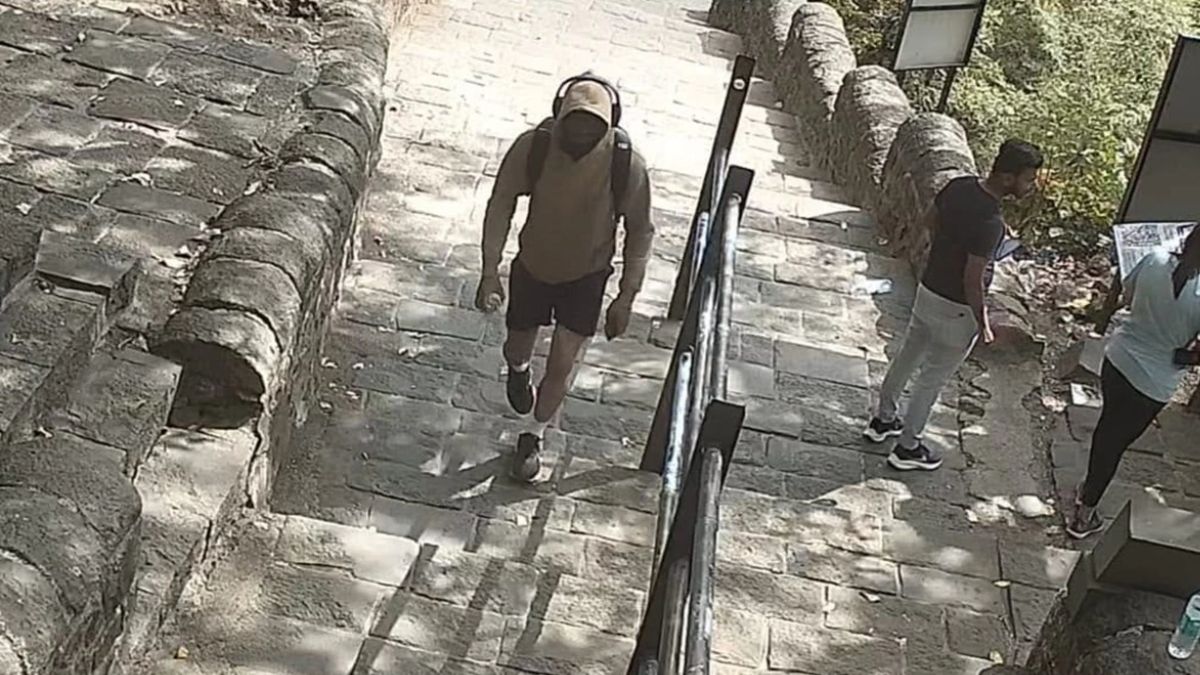 ketan agarwal murder case update lonavala police seize chetan chaudhary bike hoodie headphones