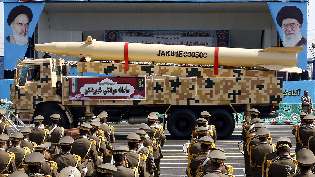 Kheibar Shekan Ballistic missiles 