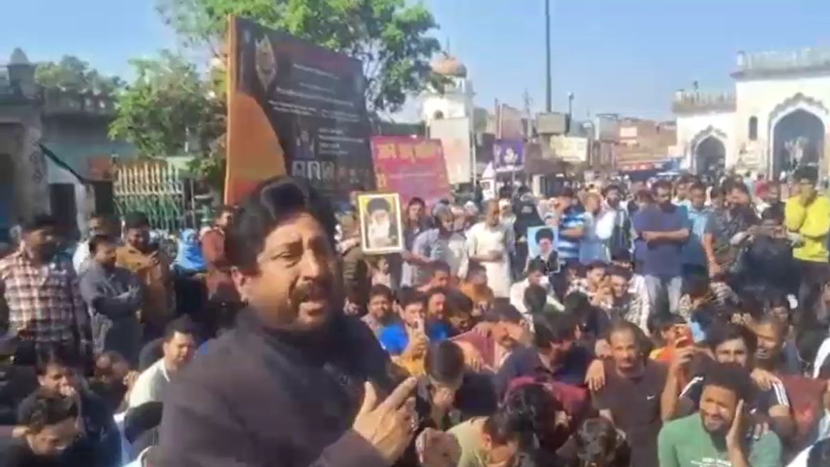 khamenei death protests india sambhal srinagar shia community reaction