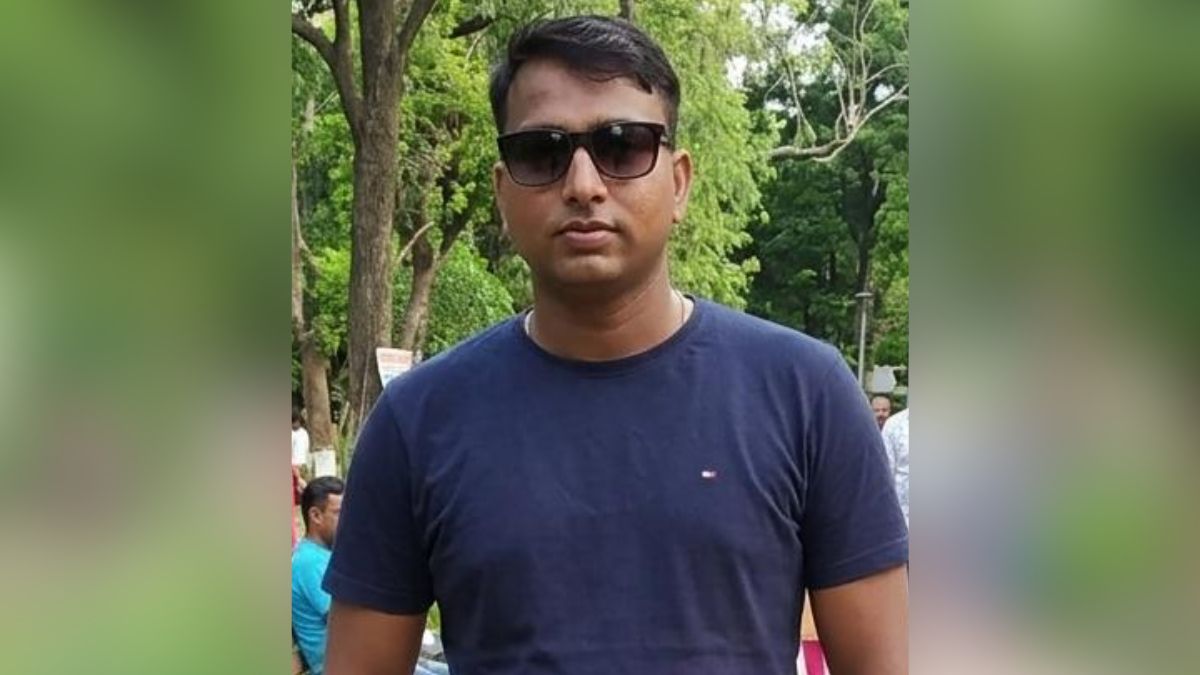 Kidnapped girlfriend after breakup fled then car blast Man Burnt alive Karnataka Story