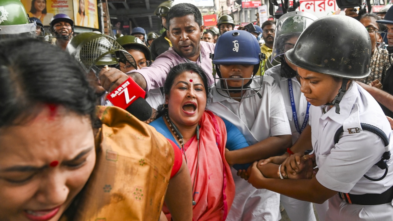 kolkata bjp protest