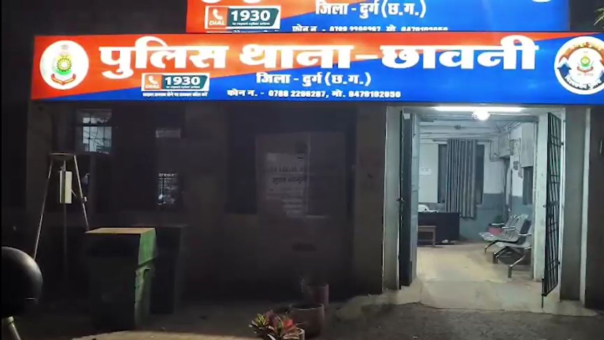 Lady teacher kidnap ransom photos rescue woman auto driver