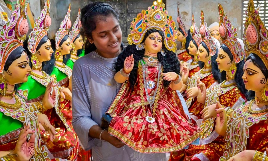 Dhanteras Lakshmi Idol