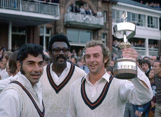 lancashire-captain-david-lloyd-lifts-the-gillette-cup-with-team-mates-farokh-engineer-and-clive-lloyd