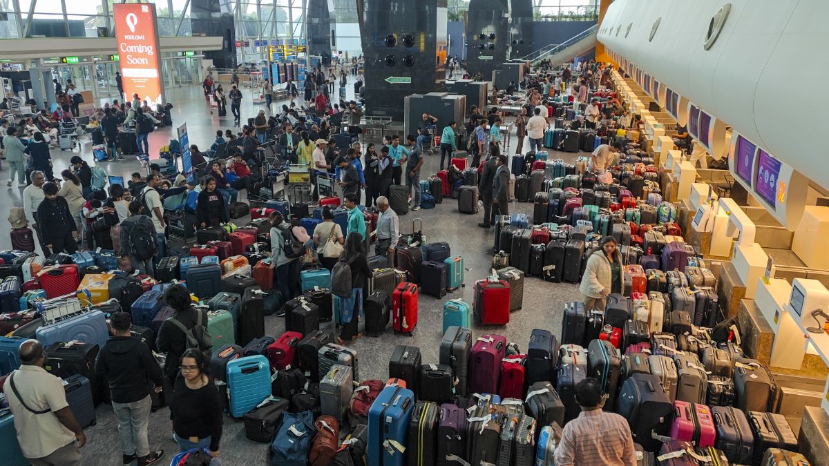 live indigo flight disruptions chennai ahmedabad cancellations delhi airport advisory live indigo flight disruptions chennai ahmedabad cancellations delhi airport advisory