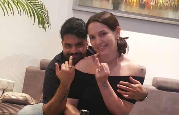 शादी करने भारत दिल्ली पहुंची यूक्रेन की युवती