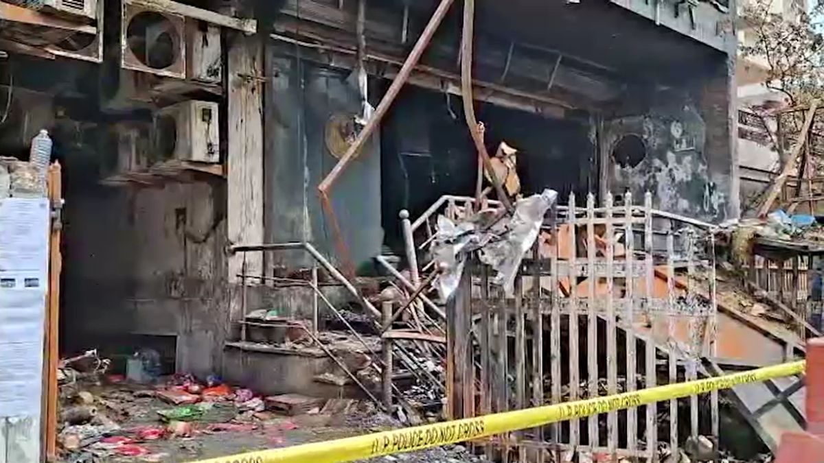 lucknow fire safety crackdown 71 buildings sealed 83 notices fire tragedy