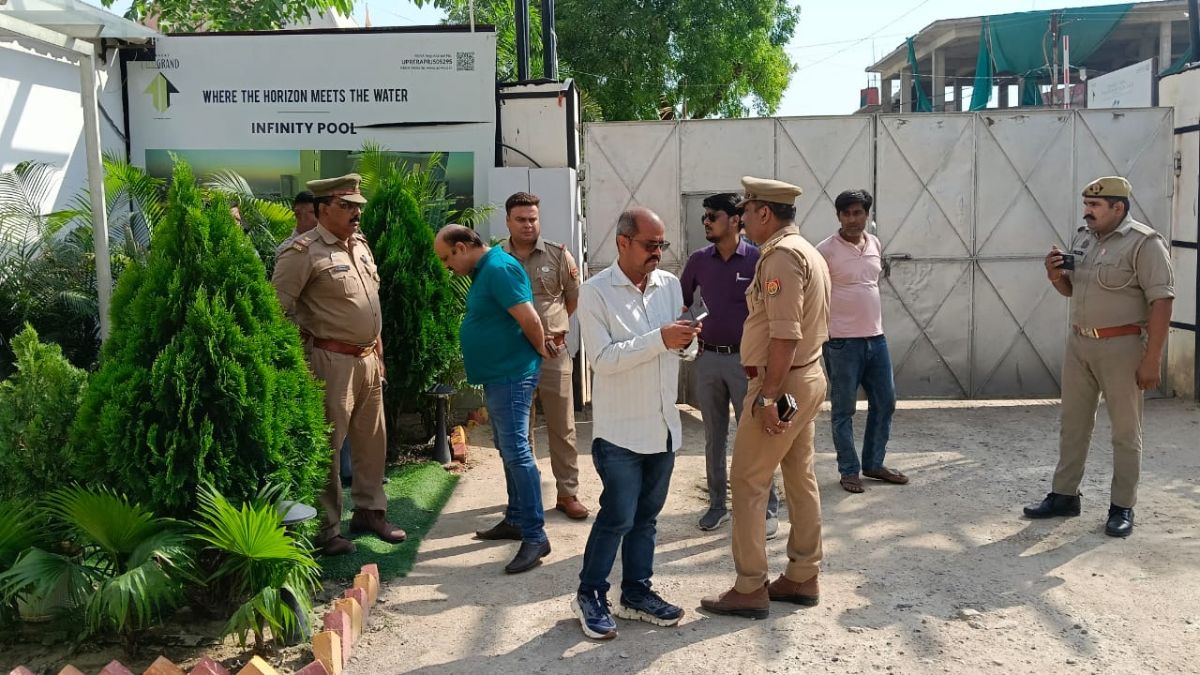 lucknow salon manager suicide case video 5 names bulldozer action apartment
