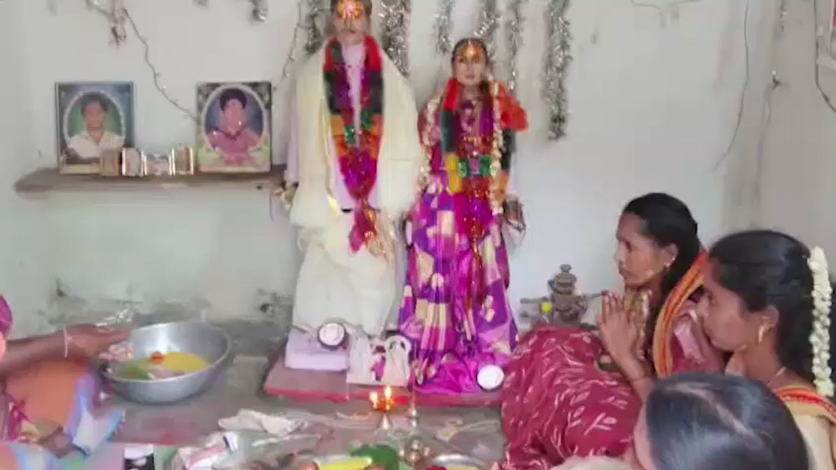 mahbubabad parents annual symbolic wedding deceased son his girlfriend mahbubabad parents annual symbolic wedding deceased son his girlfriend