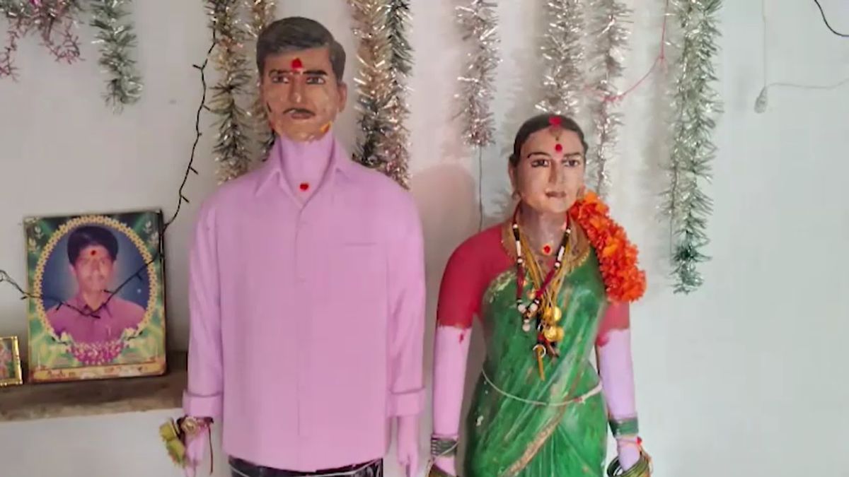 mahbubabad parents annual symbolic wedding deceased son his girlfriend mahbubabad parents annual symbolic wedding deceased son his girlfriend