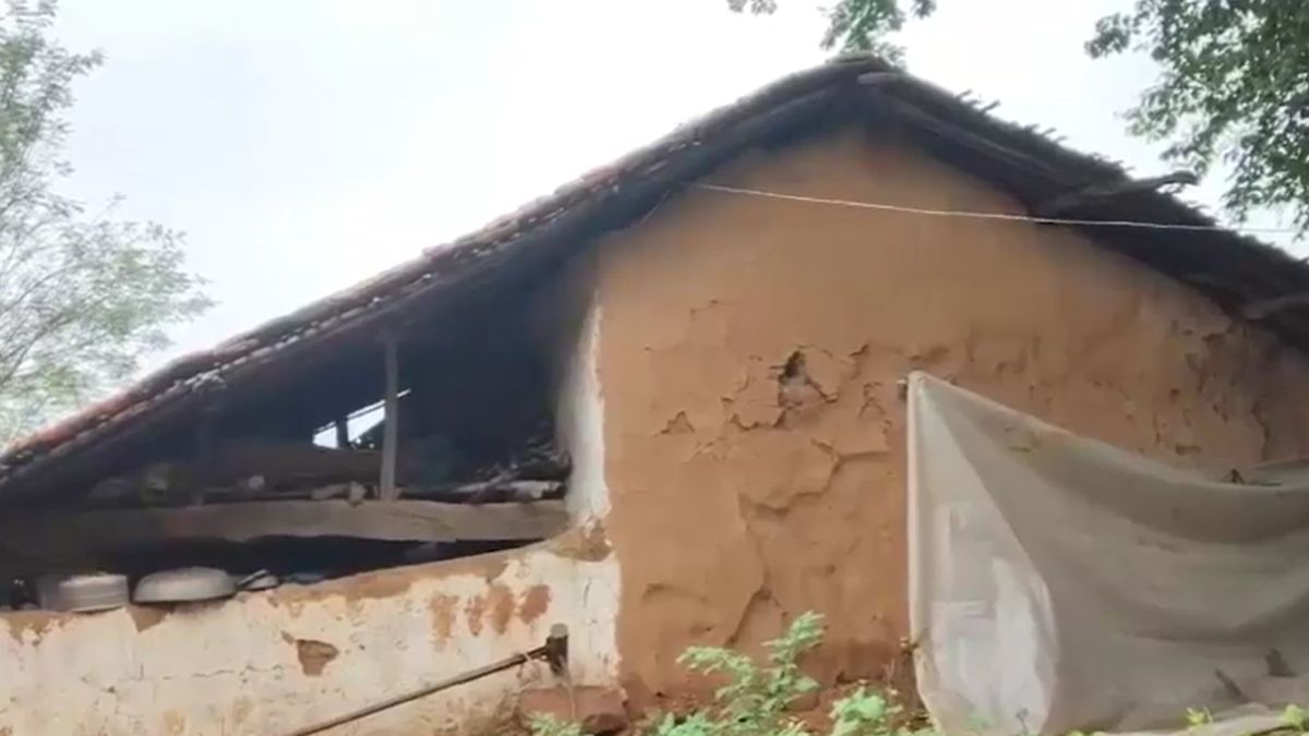 mahisagar wall collapse two children die rain weakened wall gujarat mahisagar wall collapse two children die rain weakened wall gujarat