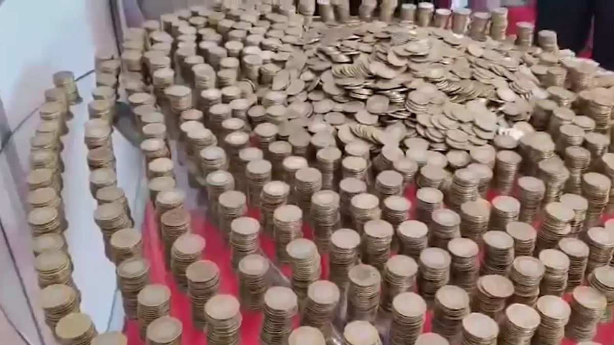Mancherial Pastor Saves 1 Lakh in 10 Coins Over 3 Years Buy New Scooty
