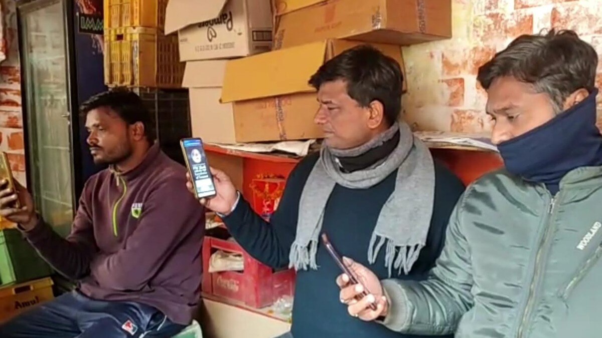 प्रधानमंत्री की काशी के बूथ कार्यकर्ताओं से चर्चा में काफी युवा पार्टी वर्कर्स जुड़े.