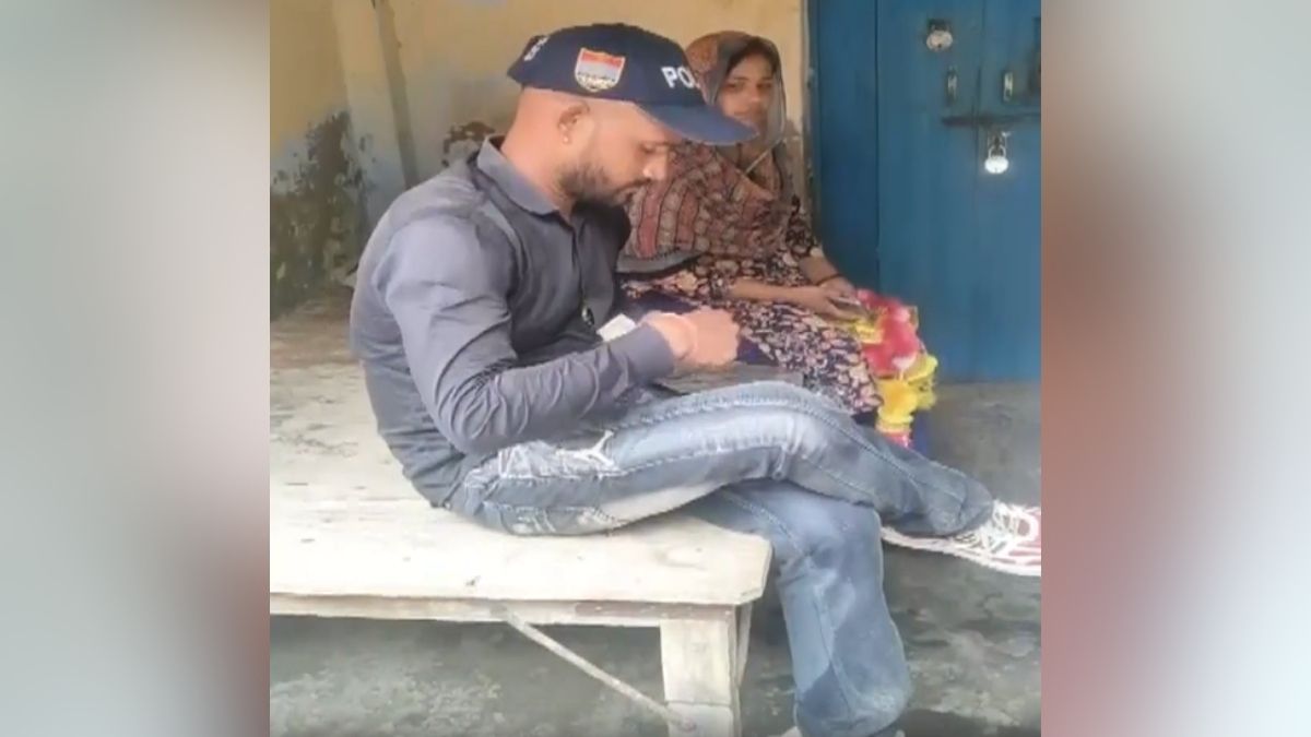 mathura bride flees after temple wedding groom duped 1 lakh