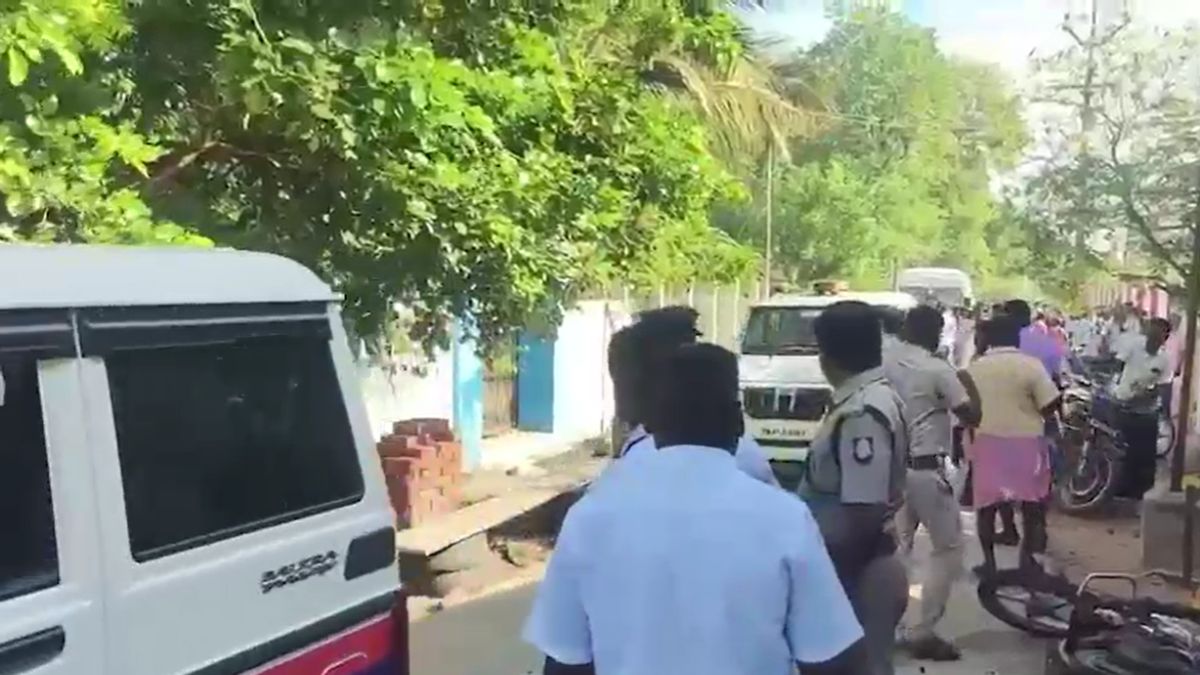 mayiladuthurai couple found dead honour killing allegation tamil nadu mayiladuthurai couple found dead honour killing allegation tamil nadu