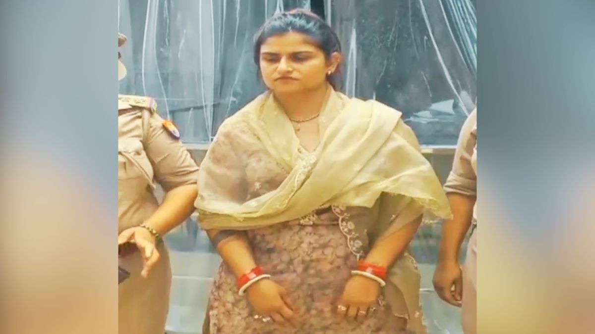 meerut female robber jyoti chaudhary arrested instagram reels honeymoon haridwar meerut female robber jyoti chaudhary arrested instagram reels honeymoon haridwar