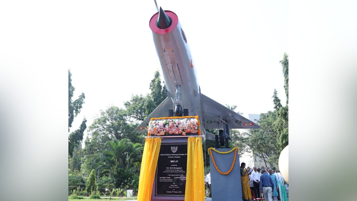 mig 21 that served india from 1965 to kargil installed at nitk surathkal