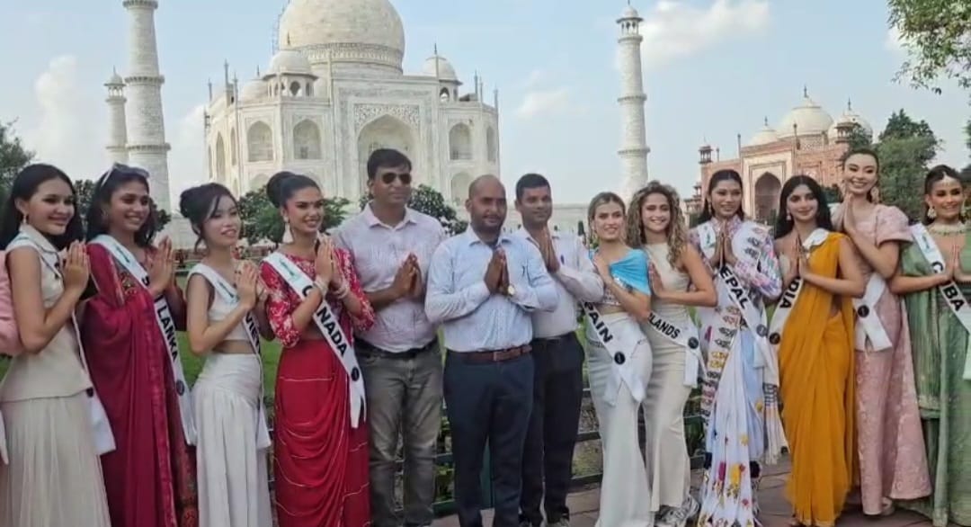 miss teen earth 2025 finalists from 11 countries visit taj mahal