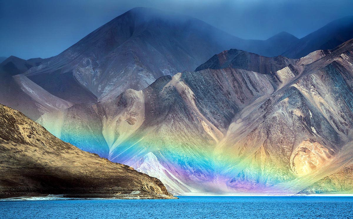monsoon crosses himalaya