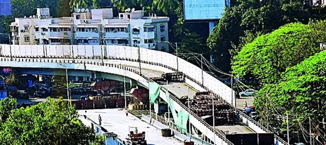 Mumbai Gokhle Bridge CD Warfiwala Flyover Alignment Mistake