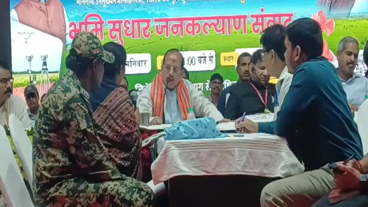 Munger women cried deputy cm event alleged nephew harassment Munger women cried deputy cm event alleged nephew harassment