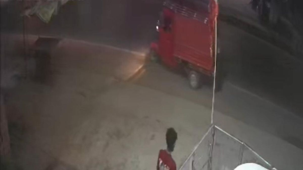 muzaffarpur temple theft donation box stolen auto cctv captured