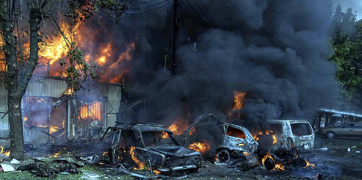 Russia-Ukraine War Russia-Ukraine War