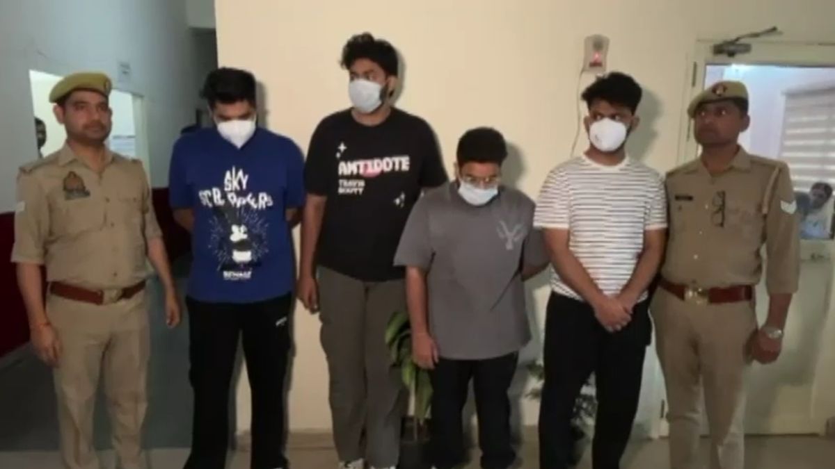 नोएडा टेक सपोर्ट धोखाधड़ी करने वाले विदेशी नागरिक साइबर ठग गिरफ्तार नोएडा टेक सपोर्ट धोखाधड़ी करने वाले विदेशी नागरिक साइबर ठग गिरफ्तार