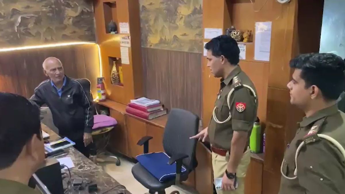 oyo hotel software engineer death 125k salary job girl mystery oyo hotel software engineer death 125k salary job girl mystery