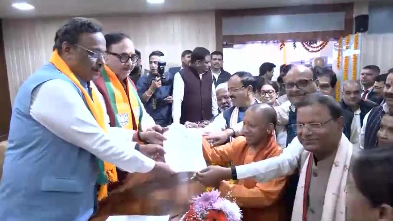 पंकज चौधरी नामांकन