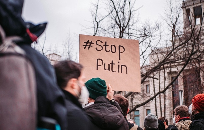 protest against russia amid war (Photo- Pexels)