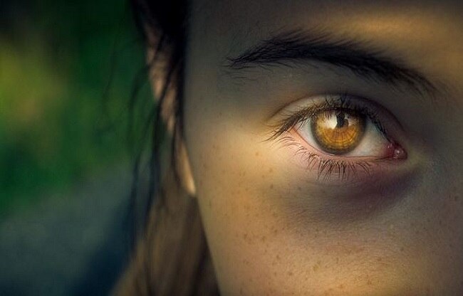 how we know if someone stare science behind gaze detection